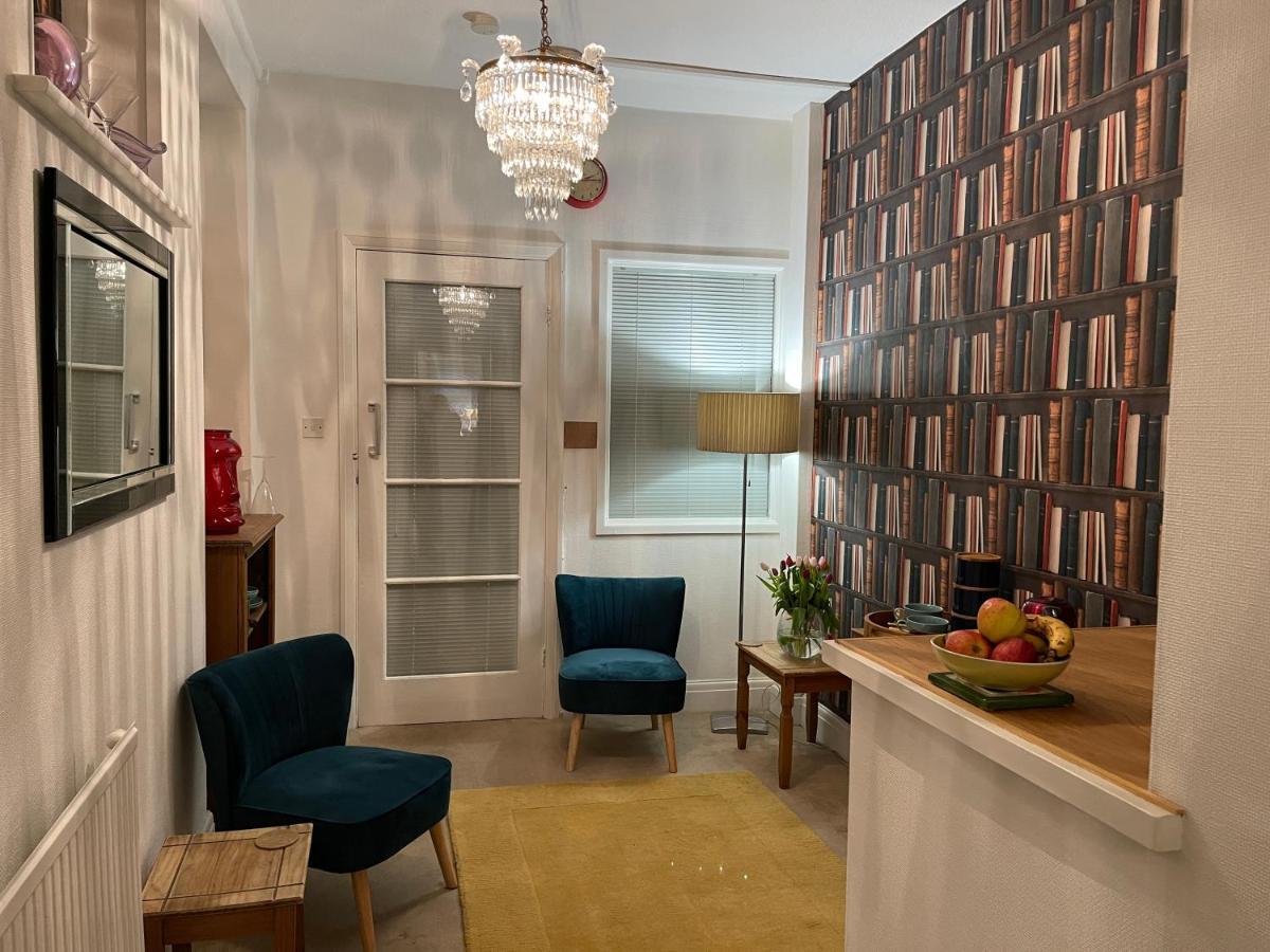 G&T Apartment Скарборо Екстер'єр фото